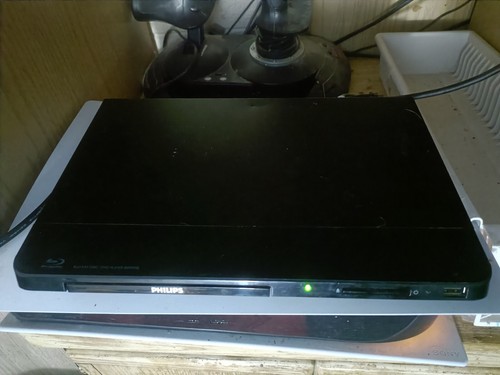 PHILIPS BDP2105 1080p HD Blu-ray Disc/DVD Player Built-in WiFi - Picture 8 of 14