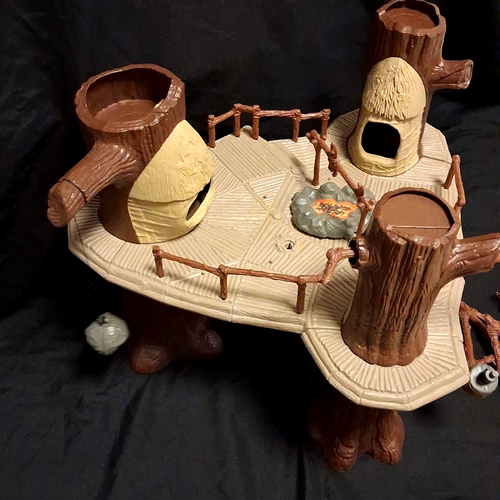Vintage Star Wars ROTJ Ewok Village Original 1983 LFL Kenner Set Clean - Picture 3 of 19