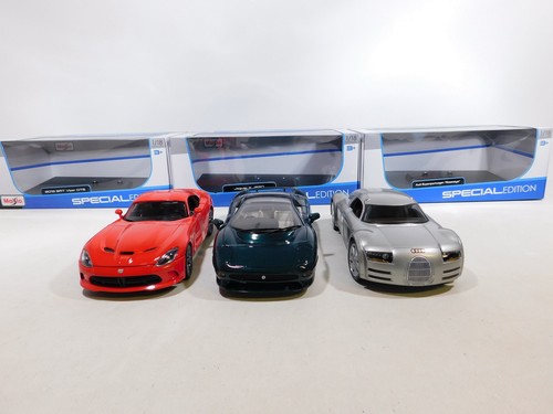 DF743-7# 3X Maisto 1:18 Modelo: Audi Rosemeyer+Jaguar+2013 SRT Viper Mint+Box - Imagen 4 de 7