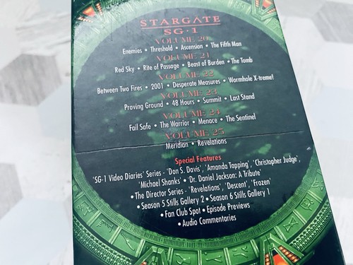 Stargate SG1 Complete Series 1-10 DVD Box Set - Picture 14 of 24