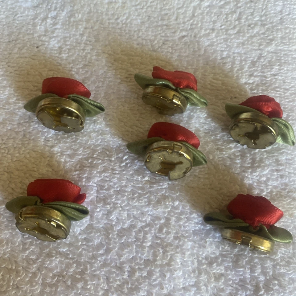 6 Red Roses Satin Ribbon Button Covers Vintage - Image 3 of 4