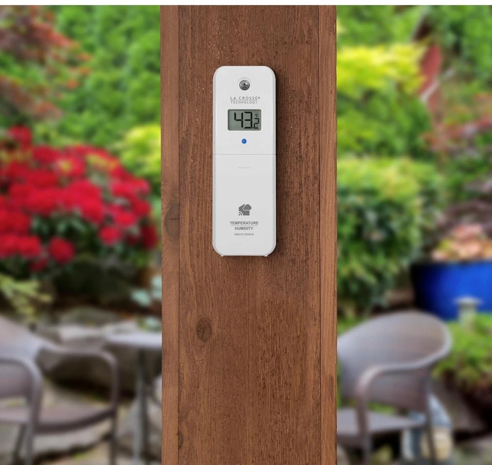 NEW La Crosse Technology Wireless Remote Monitoring Wind Weather Station V21-WTH - Image 2 of 3