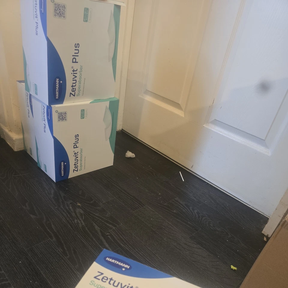 Zetuvit PLUS( 20 X 40 ) Cm Dressings For Wound Care - Image 2 of 2