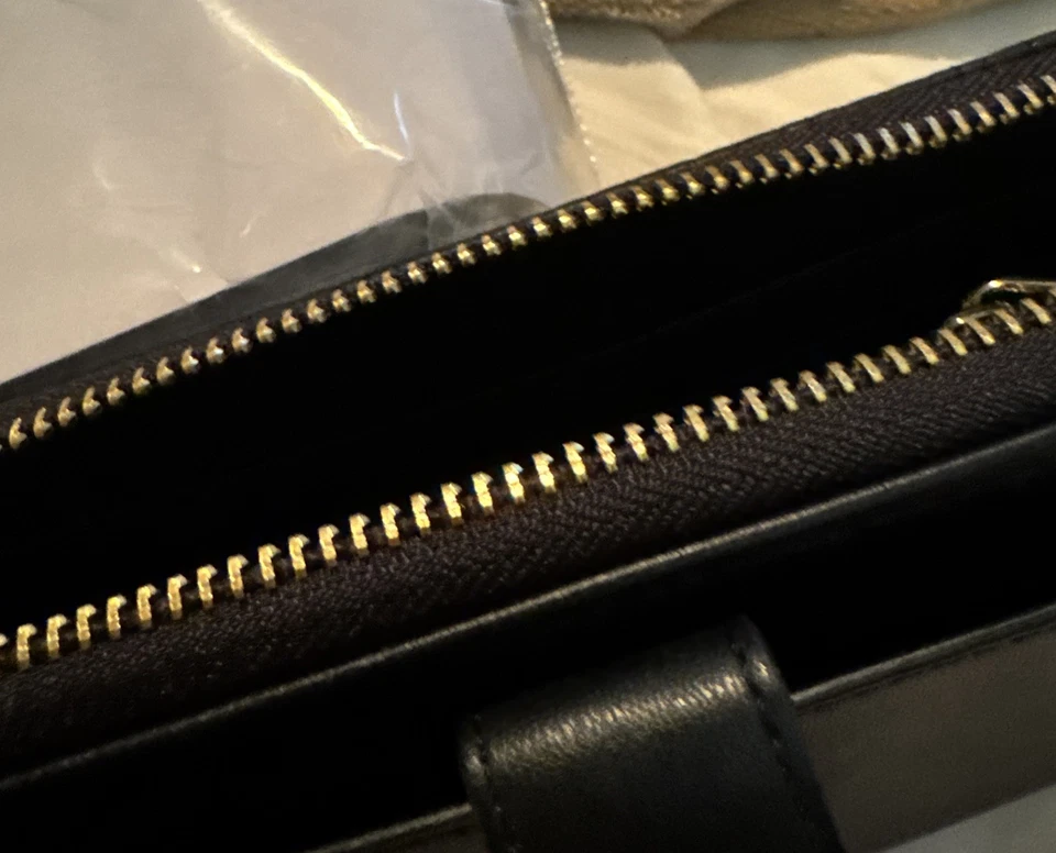 Mischa Badgley 风格长款钱包带手机口袋和腕带黑色全新带标签 — 第 4/4 张图片