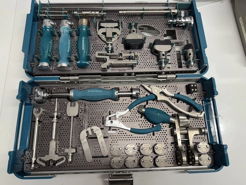 Stryker Triathlon Revision Instrument Set Femoral  - Bild 1 von 11