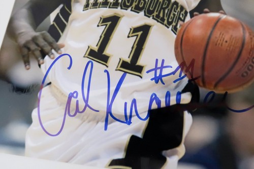 Foto FIRMADA de CARL KRAUSER - Pittsburgh Pitt Panthers Baloncesto - Imagen 2 de 2