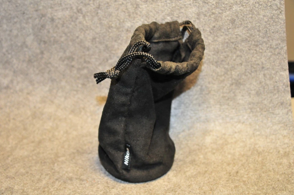 Nikon DX AF-S Nikkor 55-200mm f4-5.6 G ED VR. Excellent Condition. (free post) - image 3 of 4