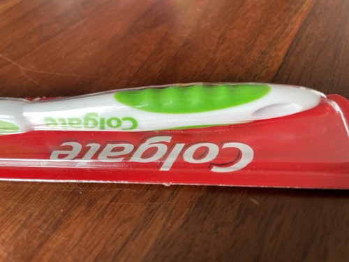 Colgate Premier Clean Toothbrush 7.000d Vietnam Toothbrush Vietnamese NEW 2020 - Picture 4 of 11