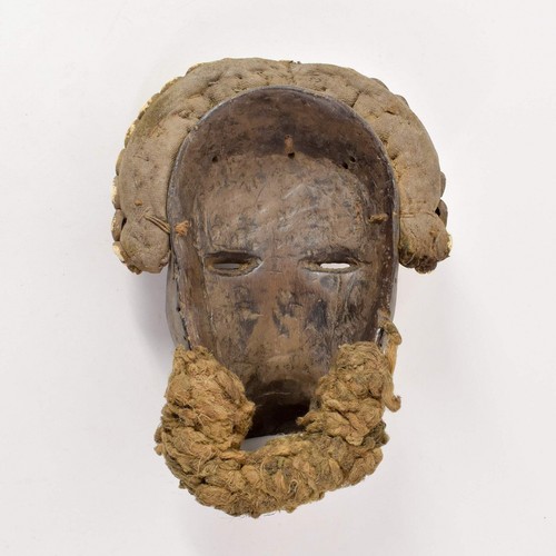 Dan Guerre Guere Mask with Articulating Mouth Côte d'Ivoire - Picture 7 of 9