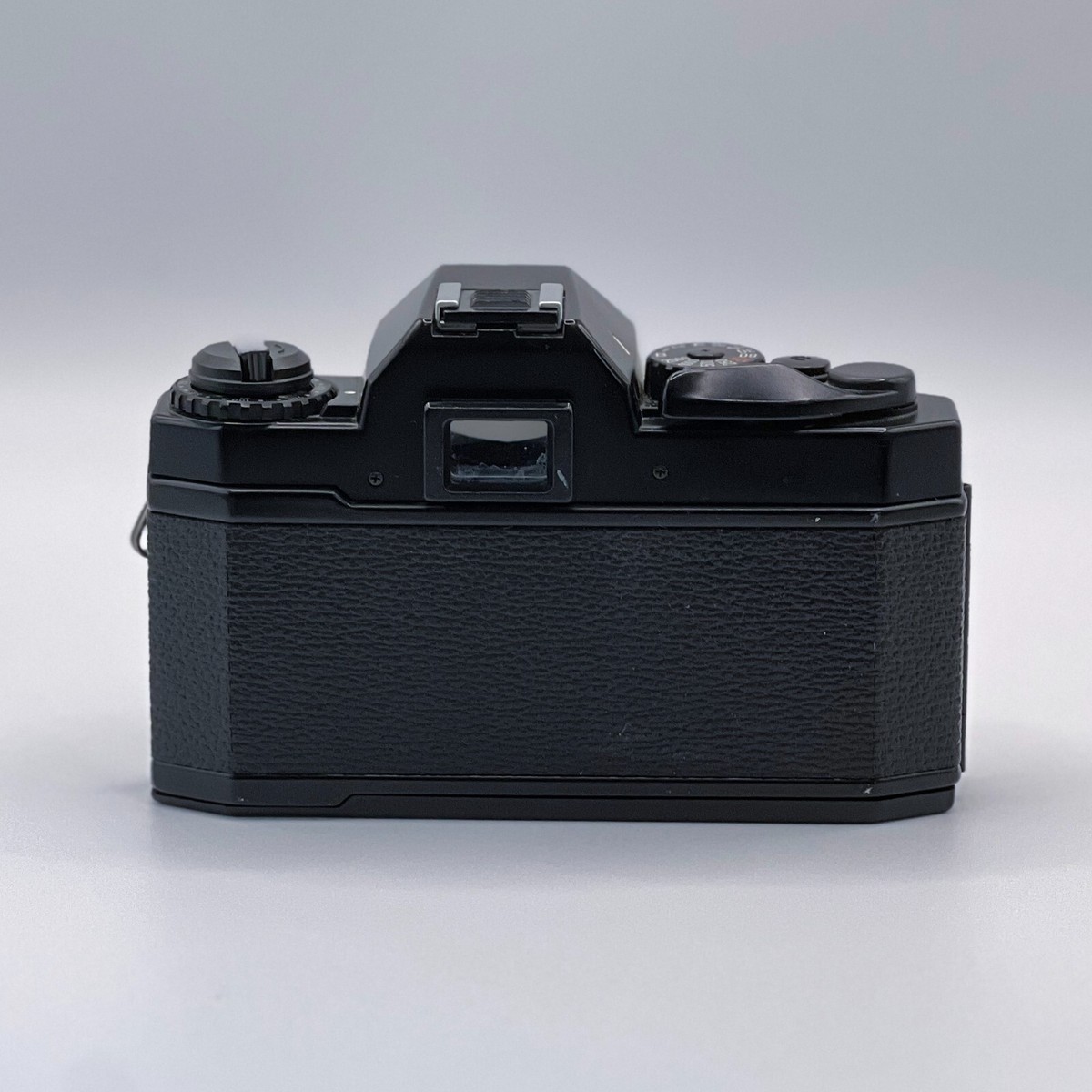 Ricoh KR-5 Super II with Rikenon P 50mm 1.7 Lens - TESTED