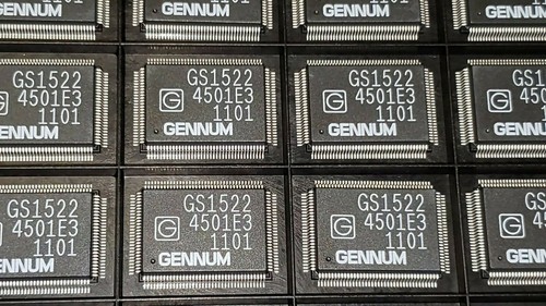 New Semtech/Gennum # GS1522-CQRE3 Monolithic Bipolar IC Serial Interface 128-Pin - Picture 2 of 4