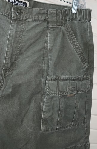 VTG COLUMBIA Men’s Sz 38 Cargo Shorts Hiking Fishing Duck Canvas Green Khaki - Picture 3 of 8