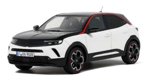 Modellino auto Otto OPEL MOKKA-E GS LINE JADE WHITE G20 2021 OT1045 1:18 nuovo in scatola originale - Foto 1 di 4