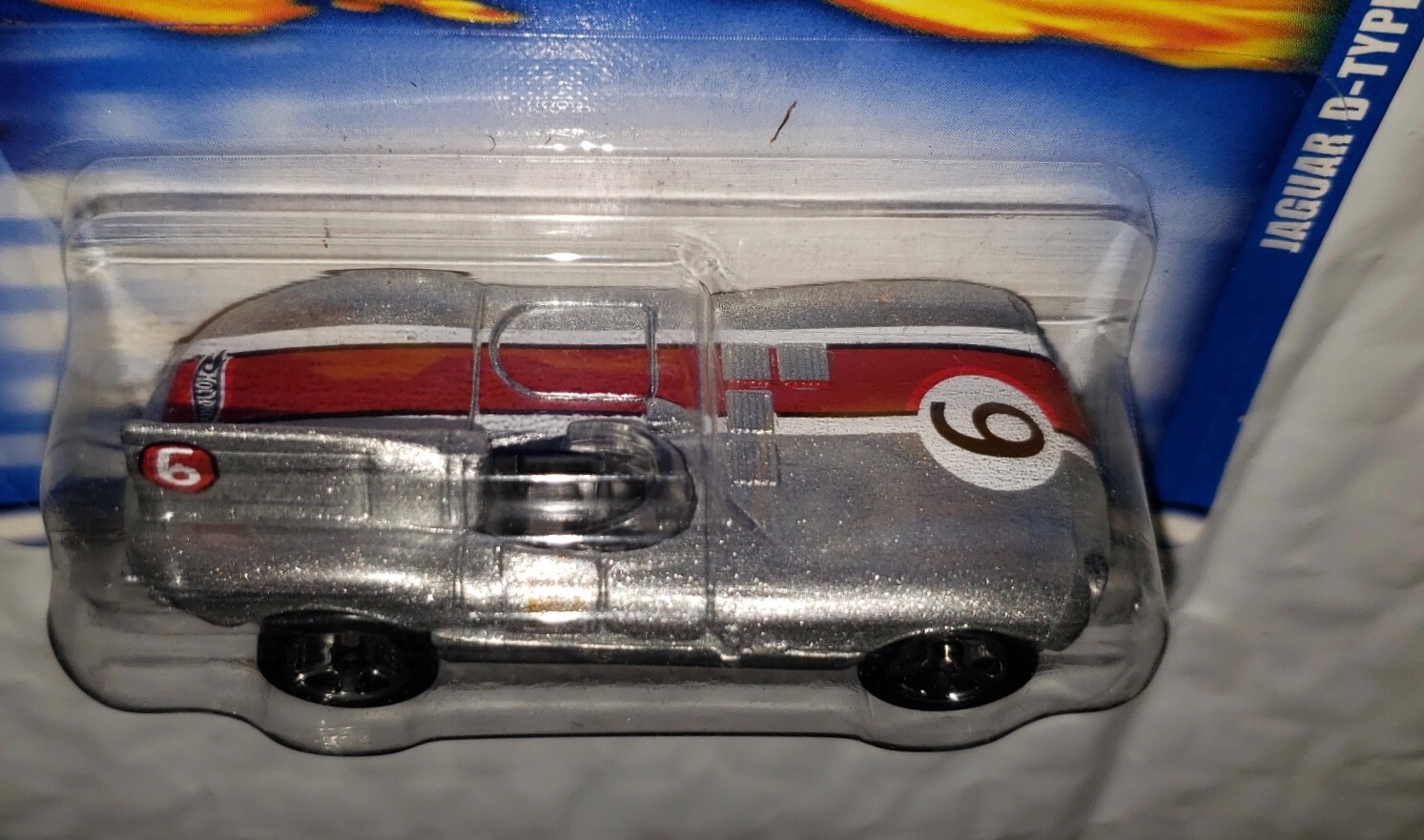 Picture 1 of 2