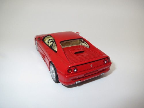 MINICHAMPS  Ferrari  F355  (rot)  1:43  ohne Verpackung ! - Bild 3 von 6