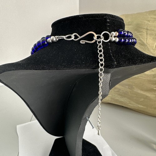 Glass cobolt blue square black round faceted iridescent silver beads 18” - Picture 8 of 15