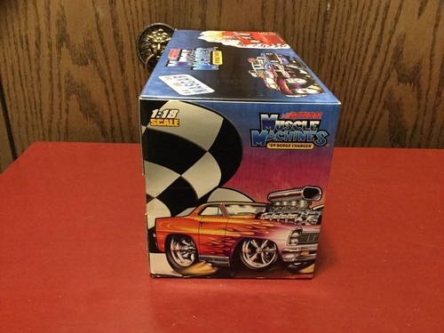 Muscle Machines Nascar #9 Kasey Kahne ‘69 Dodge Charger 1:18 Scale In Box 2005 - Picture 8 of 12