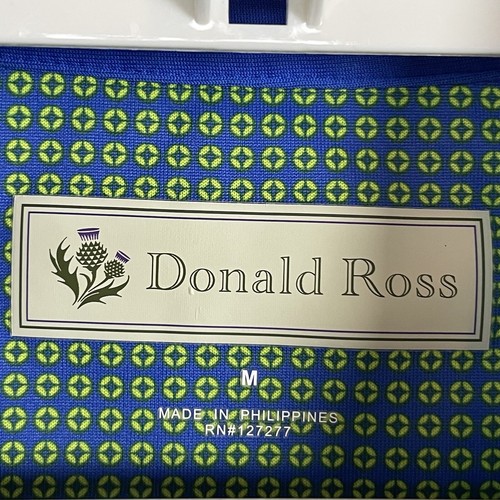 Camisa polo Donald Ross 1926 talla M azul verde geométrica bordada golfista - Imagen 7 de 7