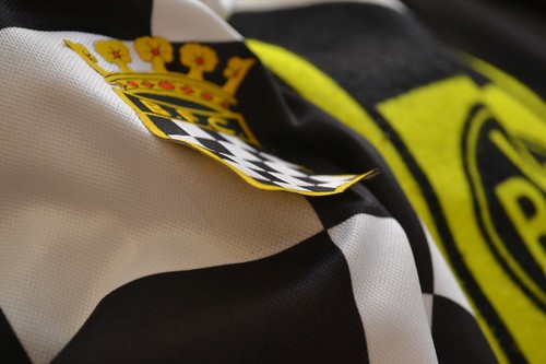 2004 - 2005 Boavista, Heimfußball Shirt von Puma, Large - Bild 5 von 6