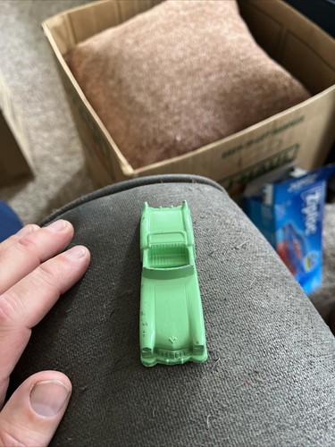Midgetoy Cadillac Green 3 1/2” Diecast Convertible Car Rockford Ill Vintage - Picture 3 of 4