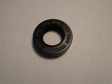 NEW TC 24X45X10 DOUBLE LIPS METRIC OIL / DUST SEAL 24mm X 45mm X 10mm