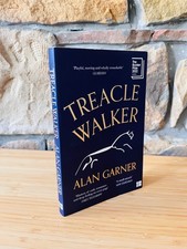 Treacle Walker by Alan Garner (Small Paperback)