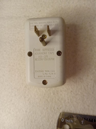 Single Outlet AC Wall Plug Surge Protector Power Suppressor 245 Joules 1875W - Zdjęcie 4 z 6
