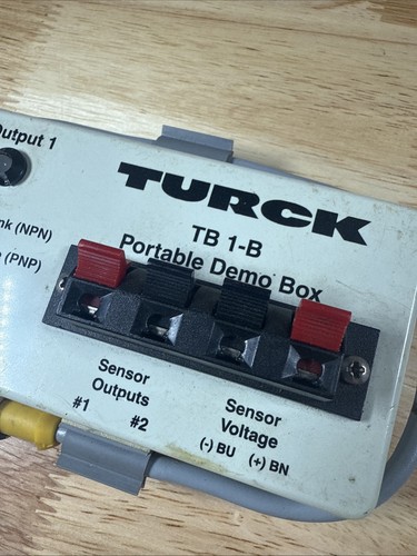 Turck Sensor Tester And Demo Box Troubleshooting Kit TB-1B Portable - Picture 3 of 9