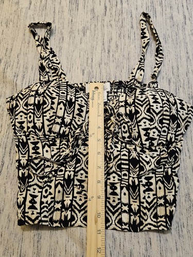 Life Love Is For Eternity Cropped Top Padded Black/White Smocked Back W/ String - Picture 6 of 7