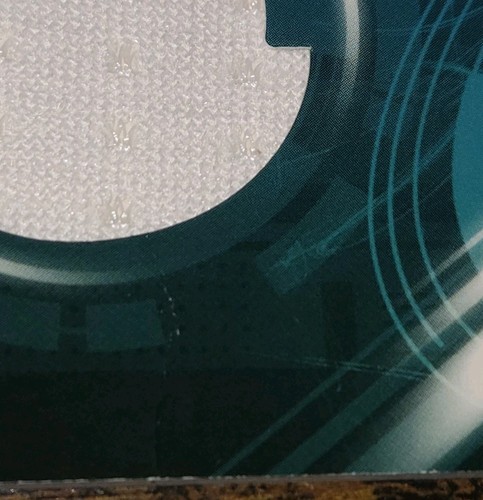 Damaged 2017-18 Panini Donruss Back to the Future Materials Jersey Jeremy Lin - Bild 3 von 3