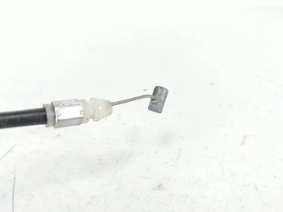 Cable de cierre de asiento Kawasaki Ninja ZX6R 09 Foto 3 de 4