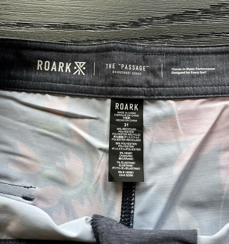 Roark Passage 18” Sierra Madre Boardshorts Dark Navy Uomo Taglia 31 Nuovo con etichette - Foto 8 di 11