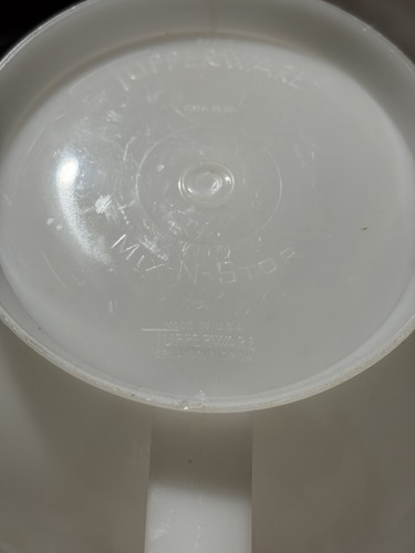 Vintage Tupperware Mix N Store 8 Tassen 2 Quart Messschüssel mit Deckel & Ausgießer Aufbewahrung  - Bild 7 von 7