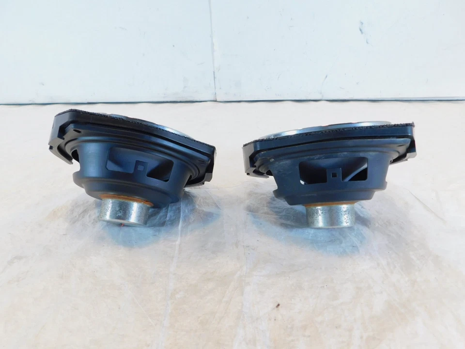 Par de altavoces de carenado delantero Harley Davidson Touring Electra Glide y Street Glide Foto 4 de 4