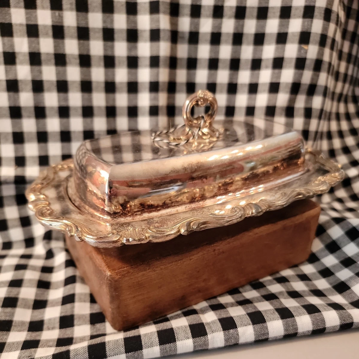 FB Rogers Silver Coin Antique US Silver-Plated Butter Dishes for