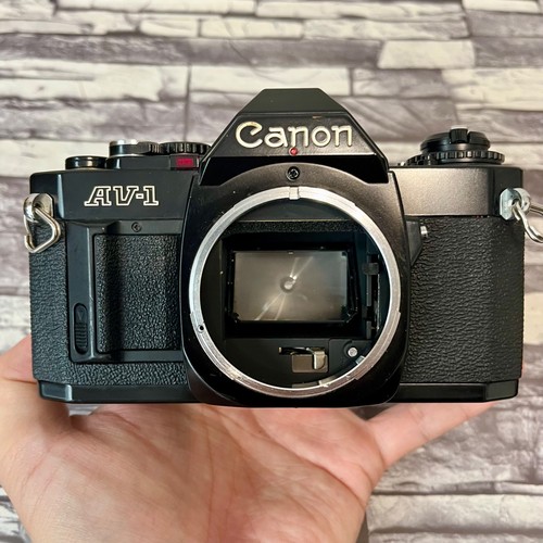 Canon AV-1 fotocamera reflex pellicola 35 mm nera con obiettivo Canon FD 35 mm F3,5 s.c! Dal Giappone - Foto 12 di 24