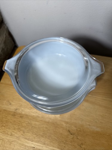 2 Pyrex Colonial Mist blau weiß auf blau 471 & 472-B Kasserolle Schüsseln mit Deckel Vintage - Bild 3 von 12