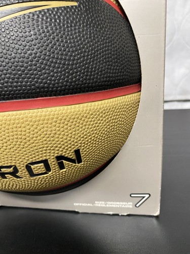 2005 Nike LeBron James Basketball In Box Freestyle Size 7 Cleveland Cavaliers - Picture 10 of 18