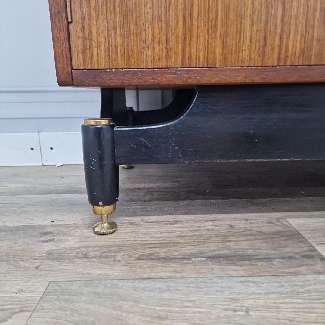 Picture 6 of 24