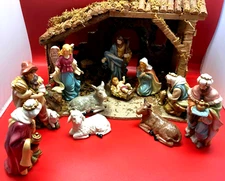 VINTAGE Large CHRISTMAS NATIVITY MANGER Set 11 FIGURES Includes STABLE