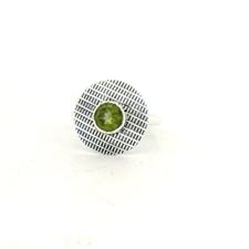 Brand New Sterling Silver 925 Peridot Women's Ring Size 6.5 3.2 Grams Marked 925