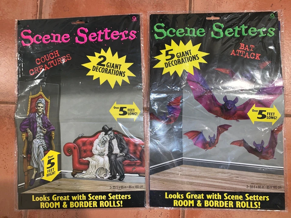 VINTAGE Creatures Skeleton Wall Decoration Halloween Haunted NOS Scene Setters - Image 2 of 4