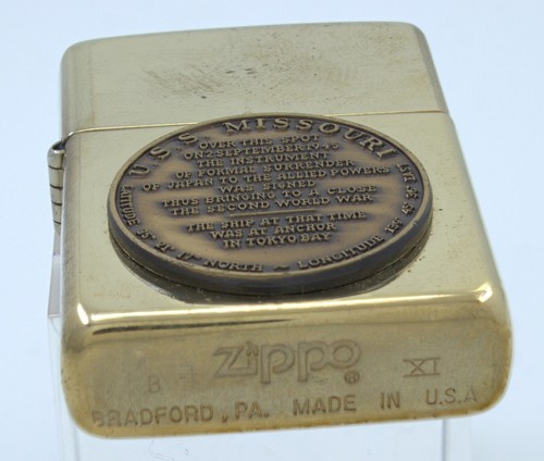 Zippo WW II A Remembrance Set of 4 Lighters #05.229 / 25.000 - Picture 17 of 24