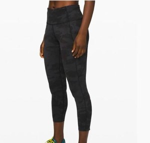 Lululemon NEW Womens Size 2 Fast Free High Rise Cropped