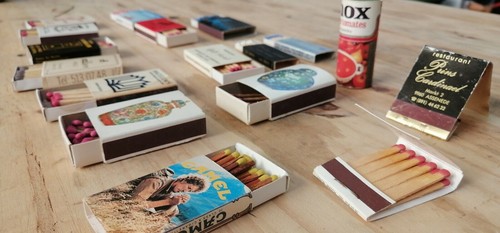 Vintage Joblot 17 Rare Matchs with advertising matchbooks as camel, companys etc - Picture 6 of 10