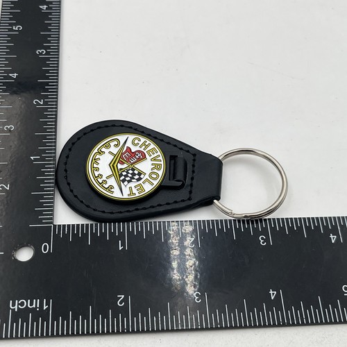 Chevrolet Corvette Vintage Flagge Logo Stil Schild METALL Emaille Leder Schlüsselanhänger Anhänger - Bild 5 von 5