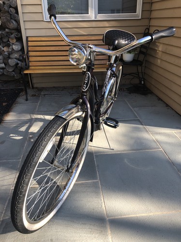 Retro Cruiser Schwinn Beach Bike - Picture 7 of 9