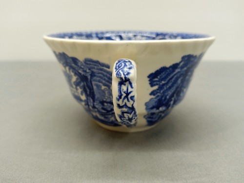 Mason's Vista Ironstone Blue White Transferware 4” Cup & 6” Saucer - England - Picture 6 of 19