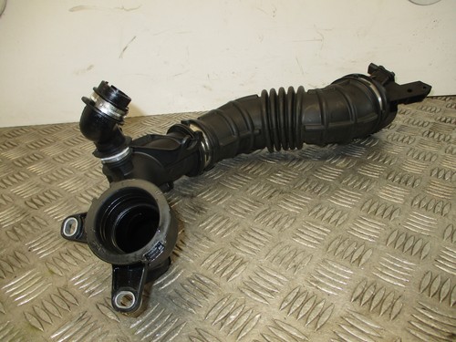 2018 Ford Kuga 2.0 TDCI 4X4 T8MA. Air Intake Pipe FV419F805AF/DS739F805HD 54K - Picture 4 of 7