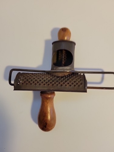 Vintage The Edgar Muskat Gewürzmühle 1890 Antik Metall mit Holzgriff - Bild 4 von 8